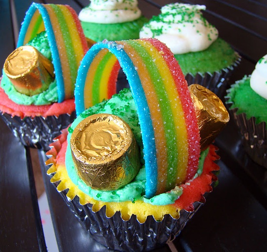 rainbow cupcakes