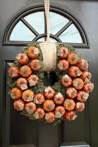 mini pumpkin wreath