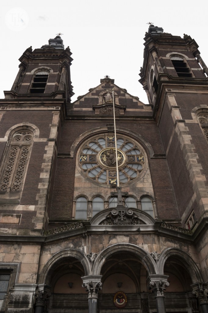 Basilica-of-St-Nicholas-Amsterdam