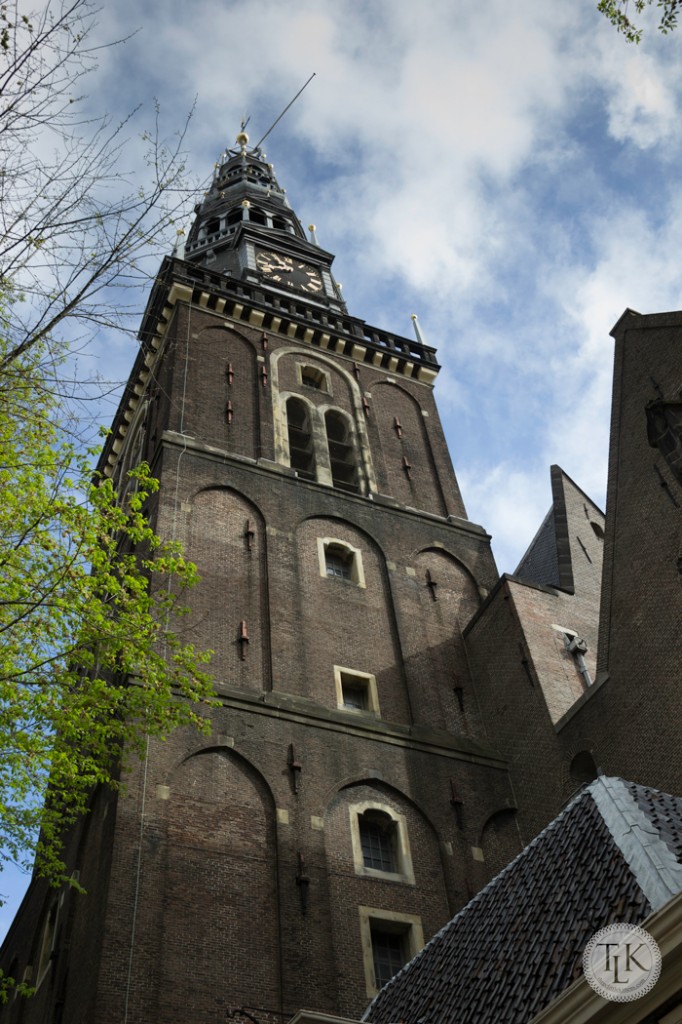 Clock-Tower-Oude-Kerk-Amsterdam