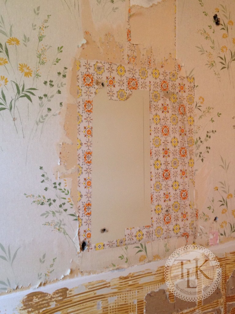 50years of old wallpaper...ugh!
