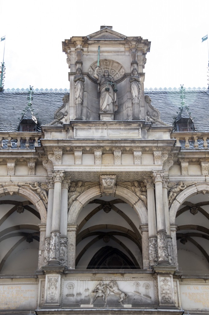 Lady-Justice-Rathaus-Cologne-Germany