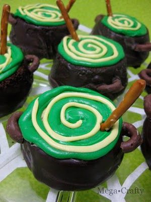 Cauldron Cupcakes