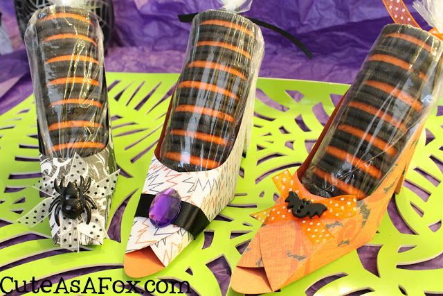 Witches Shoes Oreo Treats