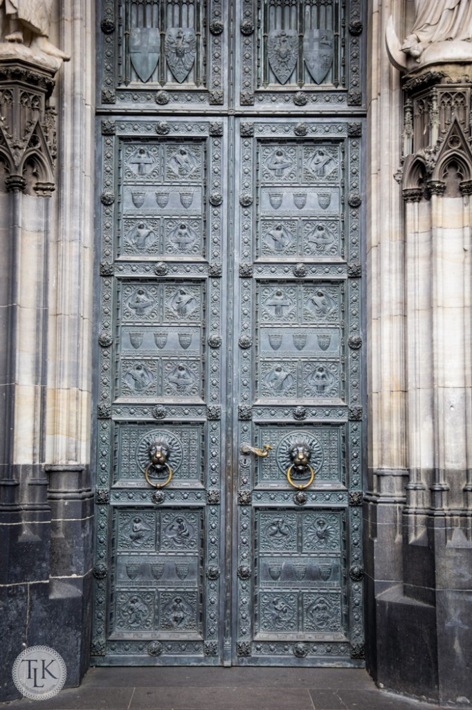 Doors-of-Cologne-04