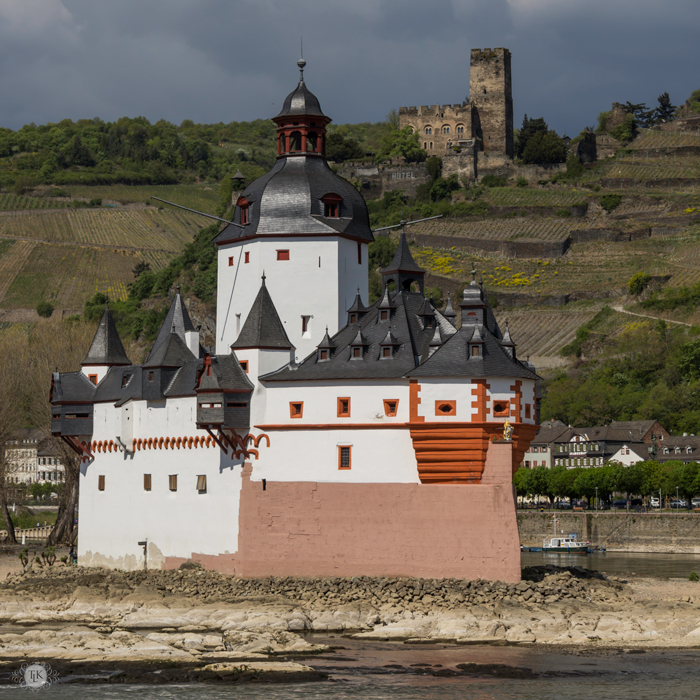 THREE LITTLE KITTENS BLOG | Burg-Pfalzgrafenstein-and-Burg-Gutenfels-Squared