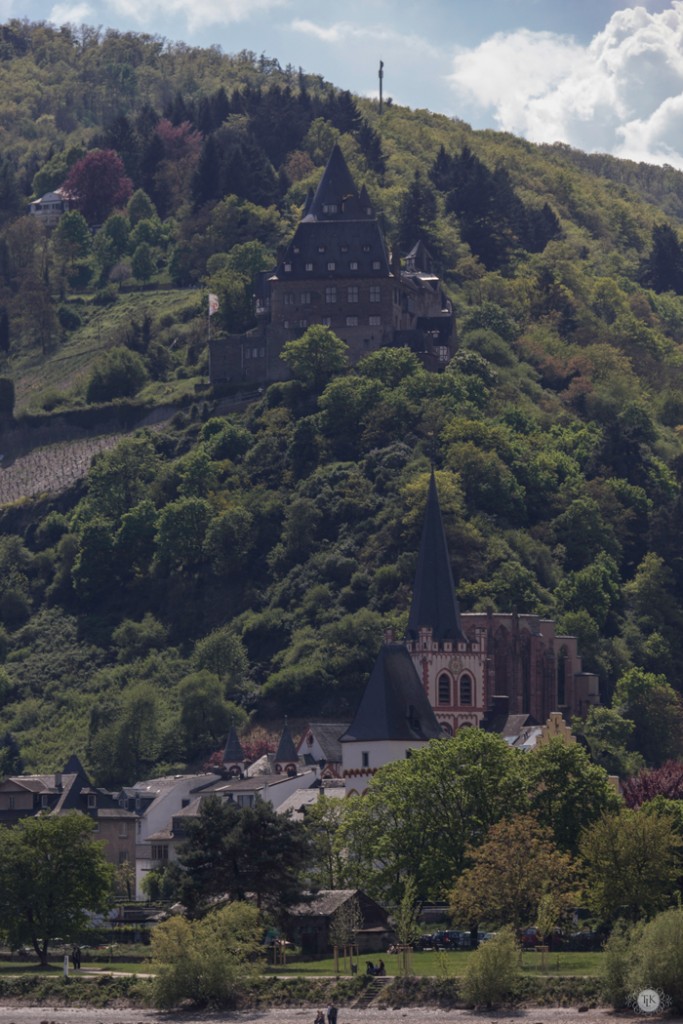THREE LITTLE KITTENS BLOG | Bacharach-and-Stahleck-Castle