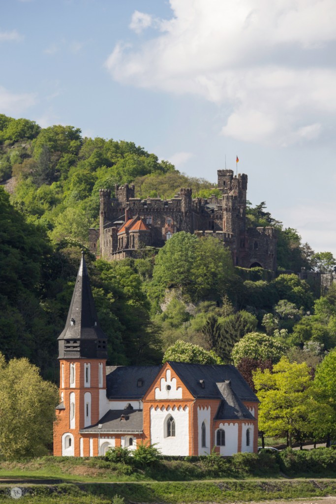 THREE LITTLE KITTENS BLOG | Clemenskapelle-and-Burg-Reichenstein