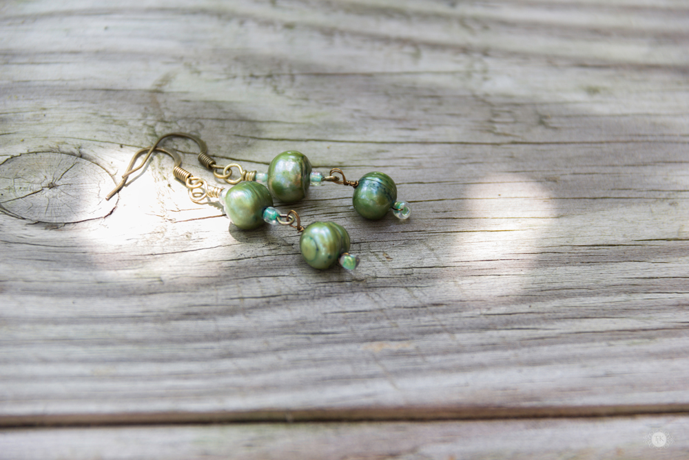 THREE LITTLE KITTENS BLOG | Vintage Sage Pierced Earrings