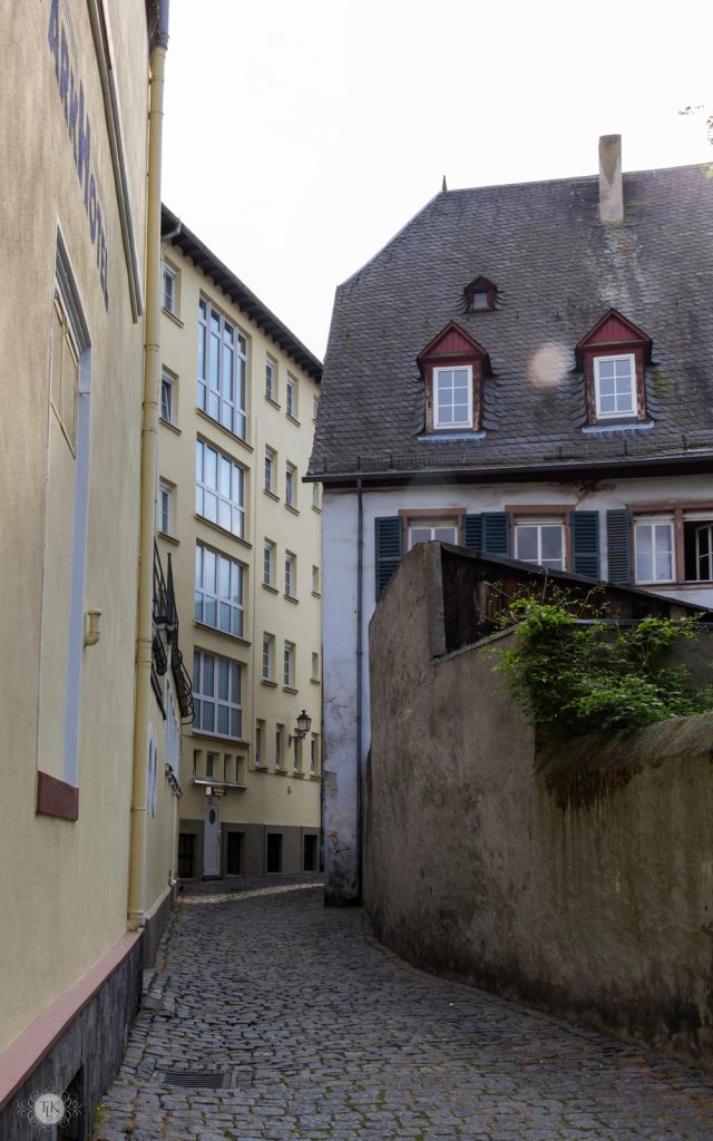 THREE LITTLE KITTENS BLOG | Rudesheim-Alley