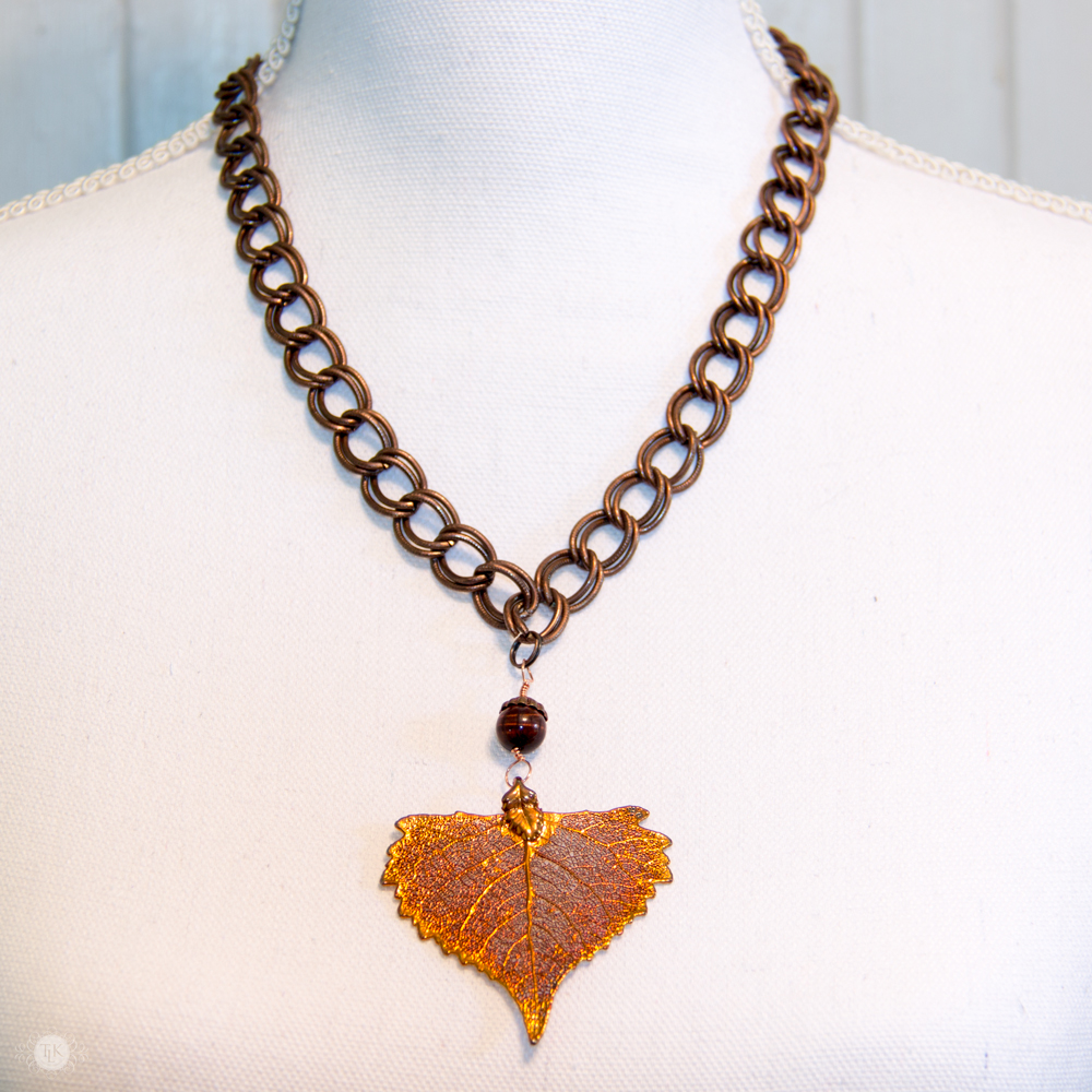 THREE LITTLE KITTENS BLOG | Irridescent Copper Cottonwood Leaf Necklace 3699n01