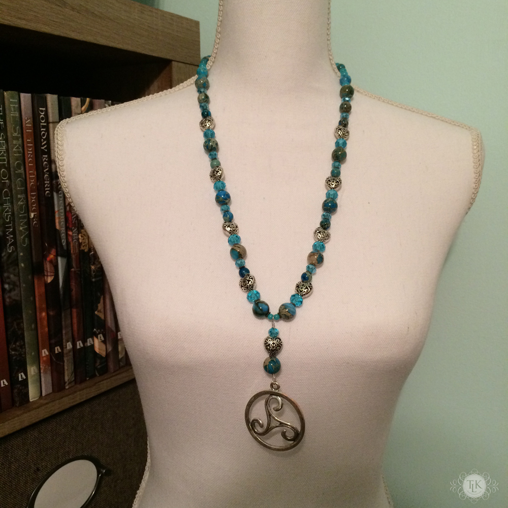 THREE LITTLE KITTENS BLOG | Ocean Romance Necklace 3701n