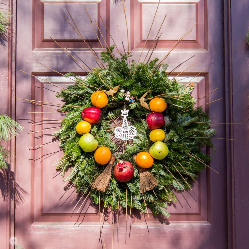 THREE LITTLE KITTENS BLOG | 25 Days of Christmas Wreaths - Day 16