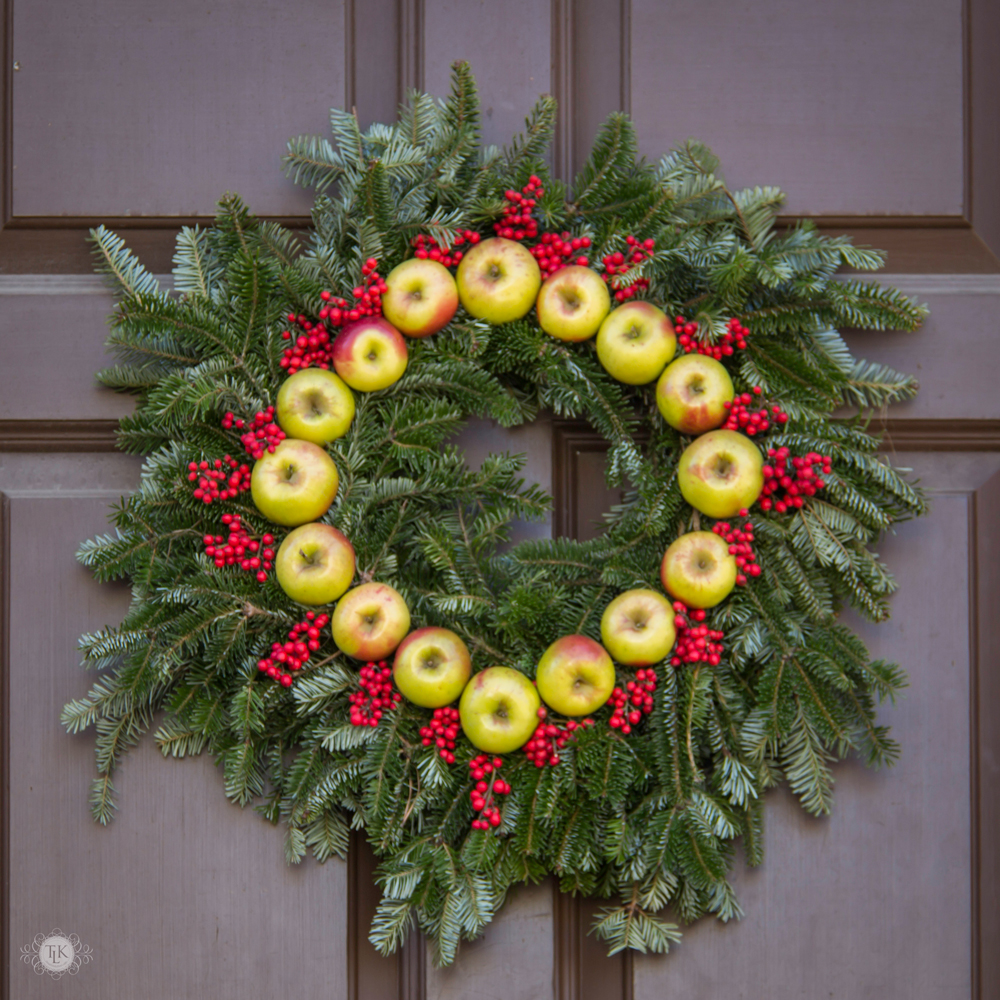 THREE LITTLE KITTENS BLOG | Tarpley Thompson Store Wreath 