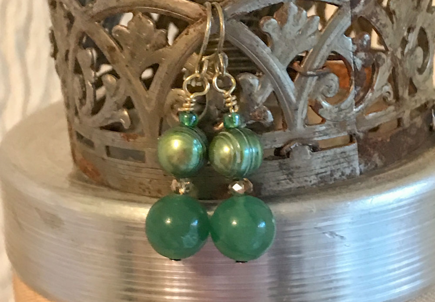 THREE LITTLE KITTENS | 3707e Aventurine and Freshwater Pearl Earrings