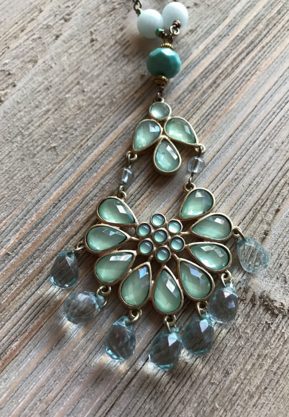 THREE LITTLE KITTENS | 3708n Amazonite and Costume Jewelry Pendant Necklace
