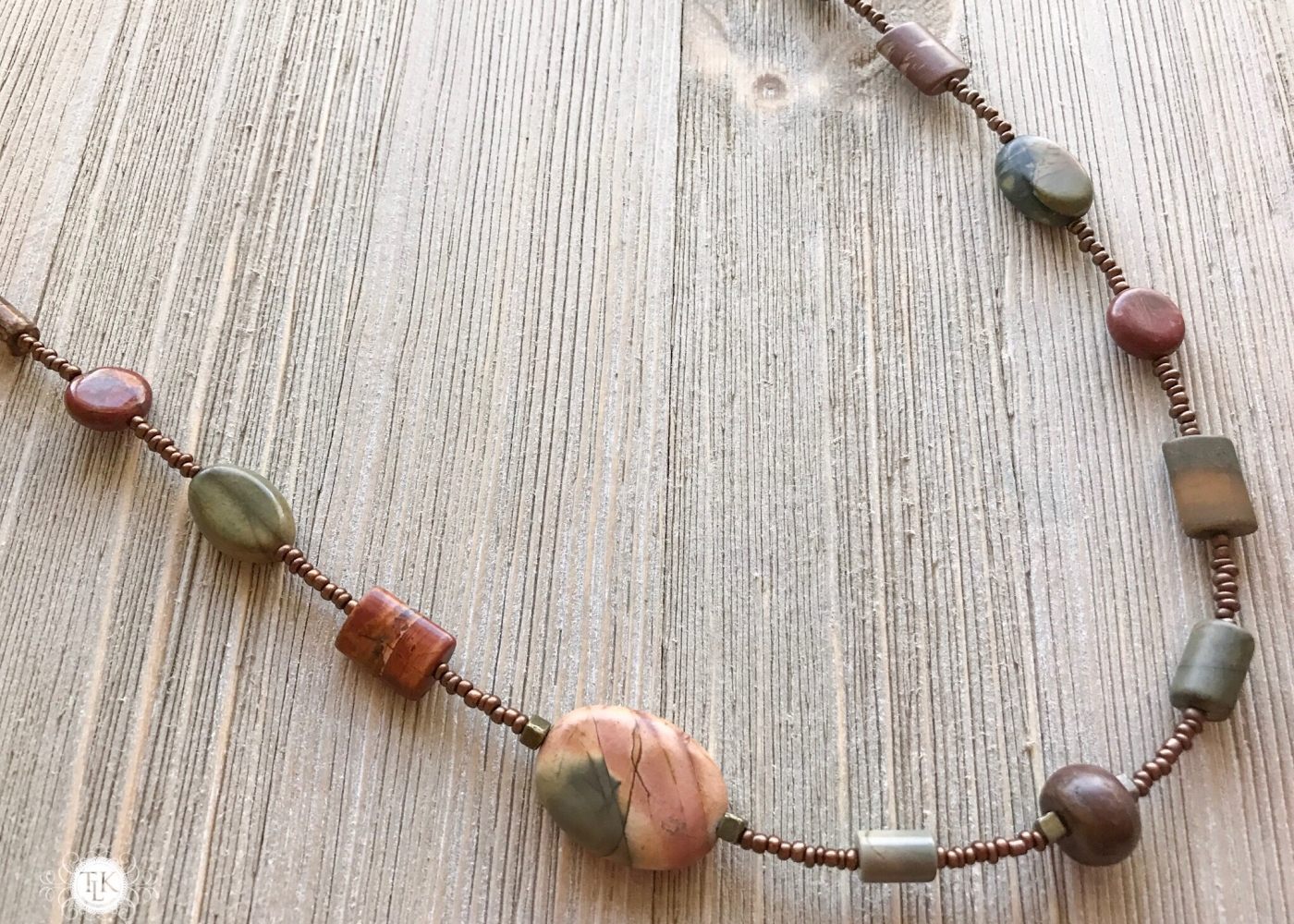 THREE LITTLE KITTENS | Picasso Jasper Long Necklace 3735n