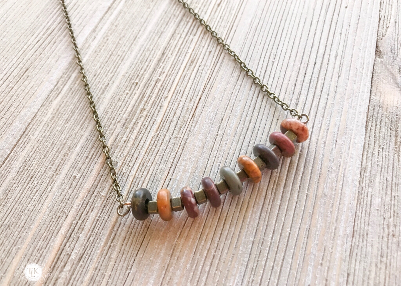 THREE LITTLE KITTENS | Picasso Jasper Bar Necklace 3737