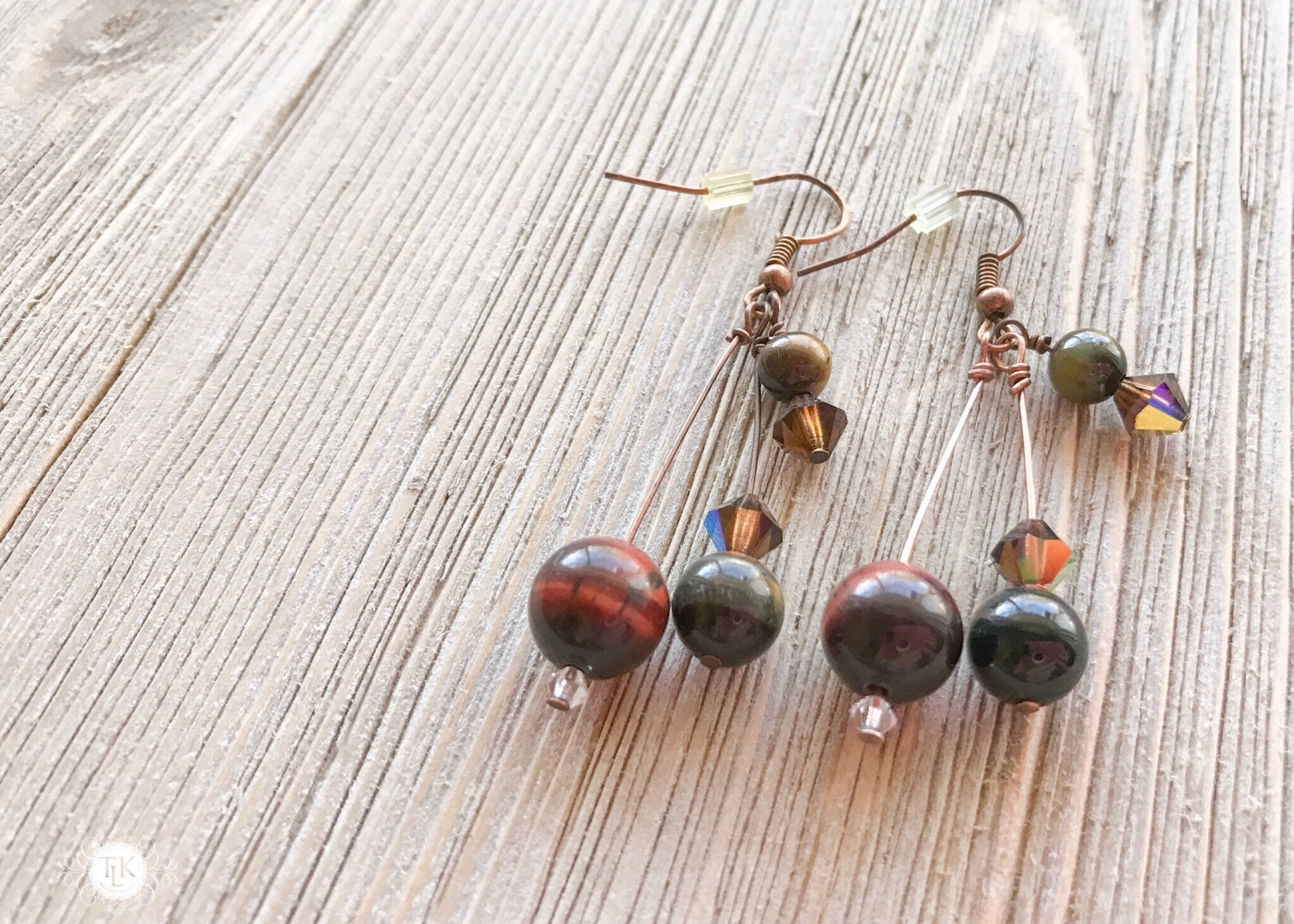 THREE LITTLE KITTENS | Multicolor Tiger Eye and Crystal Pierced Earrings 3649e