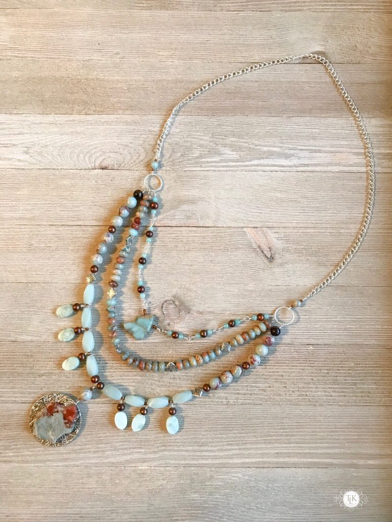 THREE LITTLE KITTENS BLOG | Tucson Necklace 3738