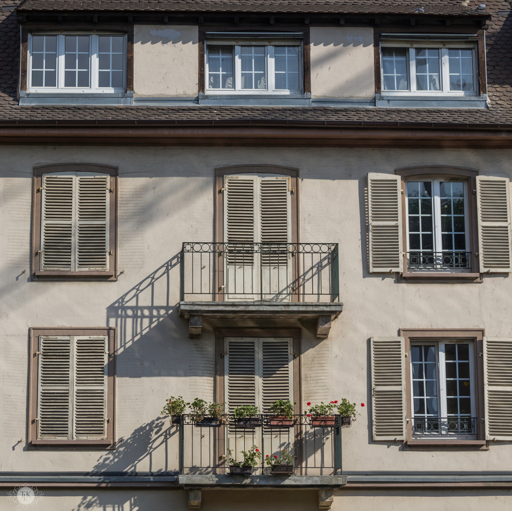 THREE LITTLE KITTENS BLOG | Strasbourg Balconies Open and Closed