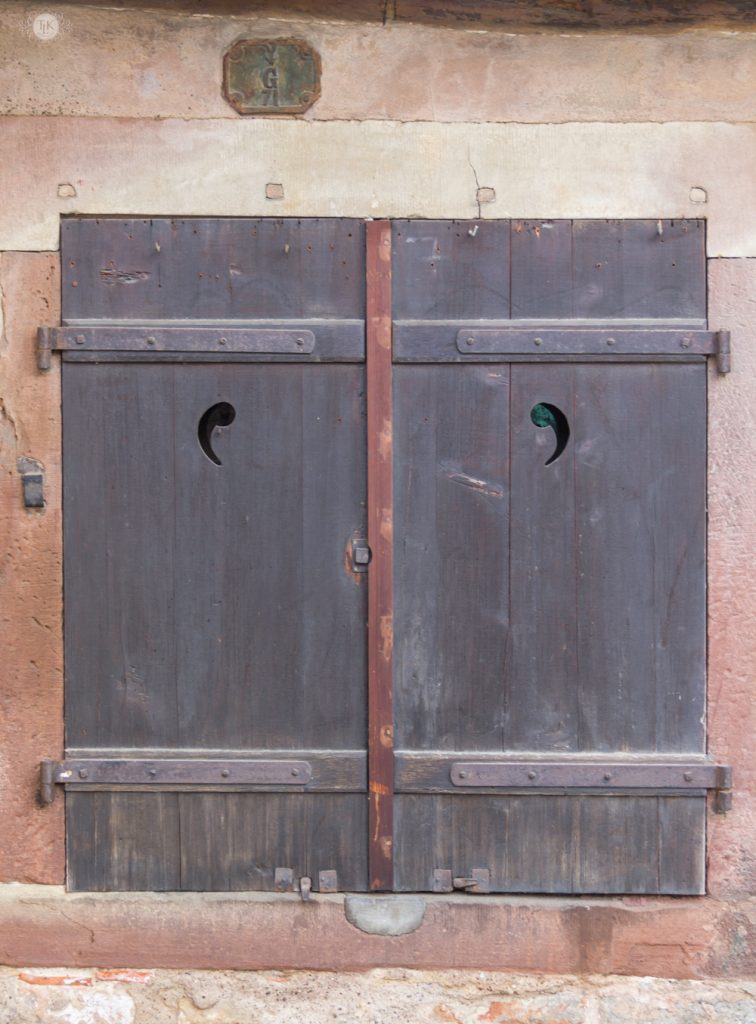 THREE LITTLE KITTENS BLOG | Pretty Windows and Doors in La Petite France | Strasbourg, France