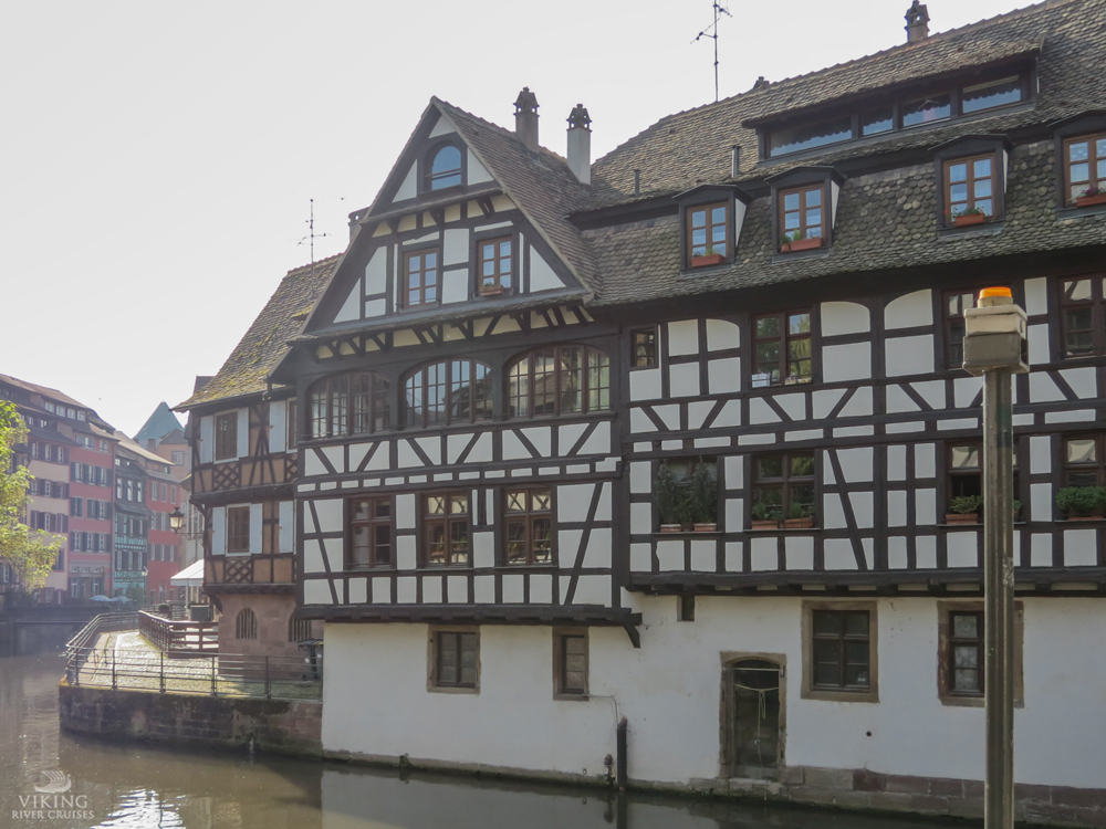 THREE LITTLE KITTENS BLOG | Canal in Strasbourg, France