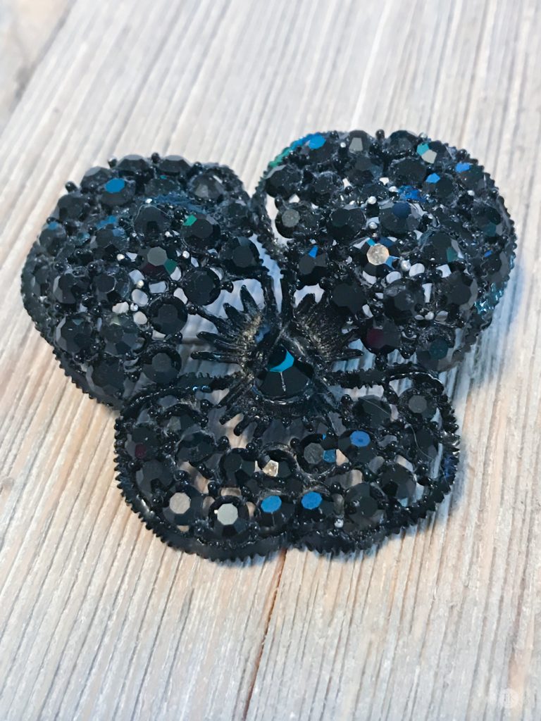 THREE LITTLE KITTENS BLOG | Vintage Weiss Pansy Black Diamond Enameled Mourning Jewelry Brooch